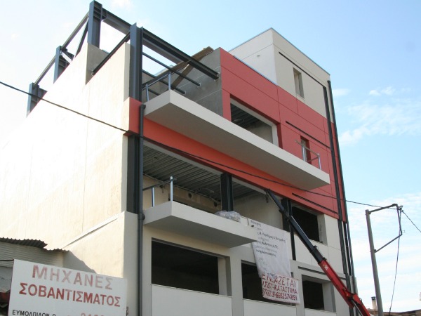 ADDITION OF 3 STORIES TO AN EXISTING SINGLE-STORY BUILDING IN GAZI, ATHENS
