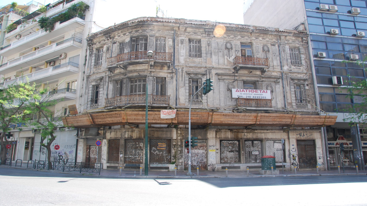 RESTORATION OF A LISTED BUILDING ON TRITIS SEPTEMVRIOU & MARNI STREET