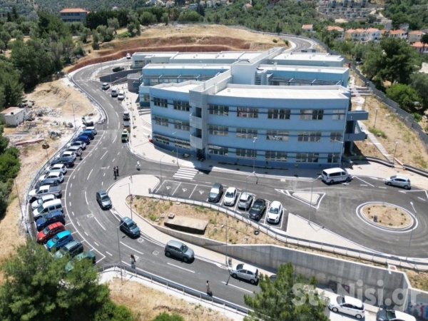 ΚΤΙΡΙΟ ΣΧΟΛΗΣ ΚΟΙΝΩΝΙΚΩΝ ΕΠΙΣΤΗΜΩΝ ΣΤΗ ΜΥΤΙΛΗΝΗ